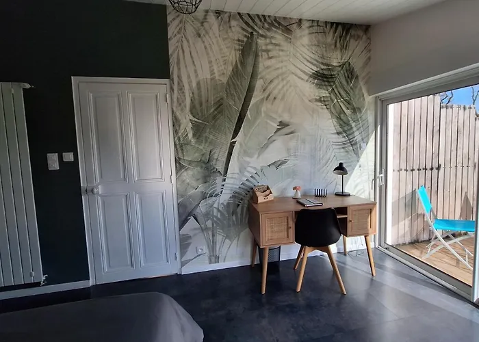 Chez Dominique Et Bruno A 20 Mm Du Puydufou Apartamento